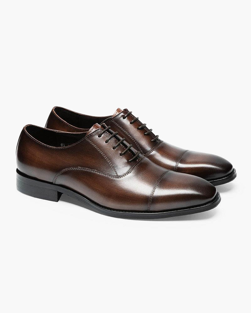 Klassieke leren schoenen